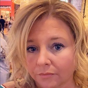 Meet your Posher, Brandie